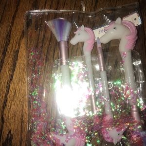 Black heart unicorn makeup brushes